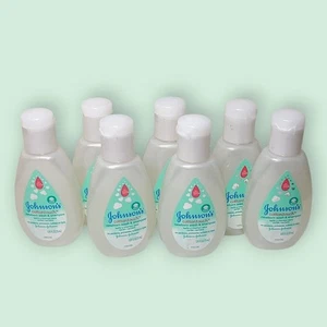 Lavado y champú para recién nacidos Johnson's Cottontouch - 25 ml - tamaño de prueba/viaje 7 unidades - Imagen 1 de 4