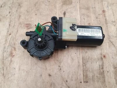 MOTOR ALIMENTADOR DE CINTO DE SEGURANÇA AUDI A5 8T LF 10/07-12/11 8F0857759 - Imagem 1 de 4