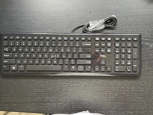 Amazon Basics KU-0833 Wired Keyboard | USB | - Picture 1 of 2