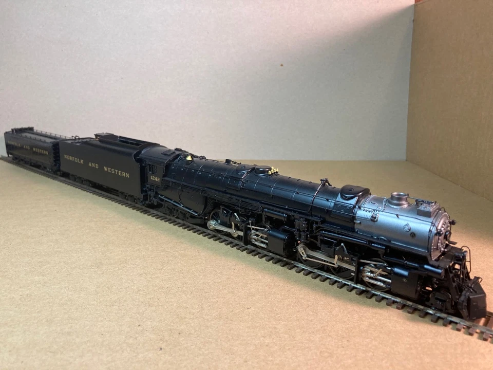 Norfolk & Western 2-6-6-4 Class A #1242 with Aux tender by PSC Fac Ptd Brass New - Image 1 of 4