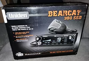 Uniden Bearcat 980 40-kanałowe radio CB SSB z 7-kolorowym wyświetlaczem z opaską boczną - Zdjęcie 1 z 8