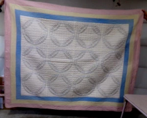 Bestickte Blumen Quadrate - handgefertigte QUILT 64" x 84" COUNTY FAIR PREISTRÄGER - Bild 1 von 8