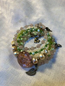 5 Wickel Memory Wickel Armband. Rosenquarz, Süßwasserzuchtperlen rosa, grün - Bild 1 von 9
