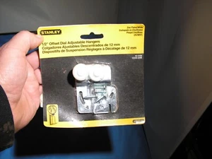 Stanley 1/2" Offset Adjustable Door Hangers S403-088/CD40-3088 ( Pack of 2 ) - Picture 1 of 3
