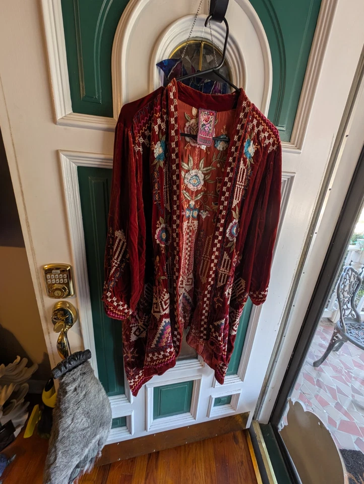 Cárdigan para mujer Johnny Was XL terciopelo auburín terciopelo seda bordado floral Foto 1 de 4