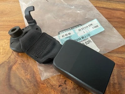 Renault Scenic 3 (& Grand) NUEVO GENUINO Juego Hebilla Cinturón Trasero Izquierdo 8882219552R 4H9 Foto 1 de 4