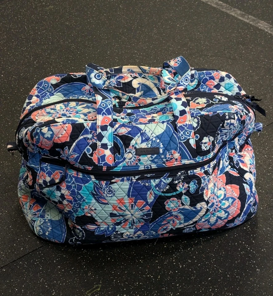 Bolso de Mano Vera Bradley Grande Flor de Loto Remolino 20" Viaje Foto 1 de 4