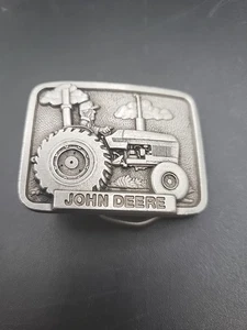 John Deere belt buckle - Picture 1 of 7