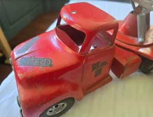 Vintage 1950s Tonka Pressed Steel Aerial Ladder Fire Truck M F D No. 5 - Picture 1 of 5