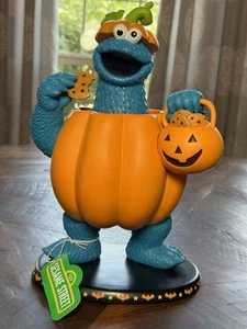Statuina Sesame Street Cookie Monster in zucca Halloween decorazione da tavolo nuova con etichette - Foto 1 di 5