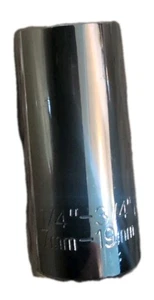 Gattor Grip Self-Adjusting Universal Socket 3/8 Drive - Picture 1 of 2