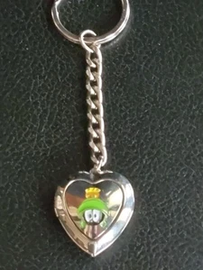 Vintage Looney Tunes Marvin the Martian Love Locket Key Chain Warner Bros - Picture 1 of 3