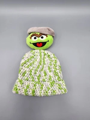 钩针芝麻街 Oscar The Grouch 绿色 Beanie 儿童柔软温暖 — 第 1/4 张图片