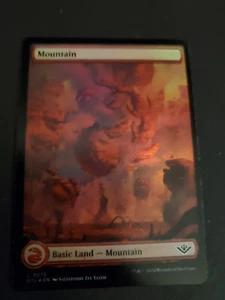 x1 Mountain OTJ MTG 275 FOIL FULL ART BASIC LAND M/NM 1x - Picture 1 of 2