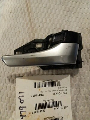 Manija de puerta interior derecha OEM Totota Camry 2015-2017 para Toyota 692050E030B0 Foto 1 de 4