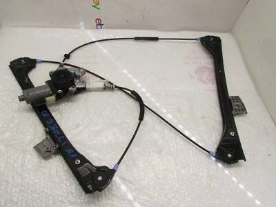 2004- BMW 135I FRONT RIGHT PASSENGER SIDE WINDOW REGULATOR/MOTOR OEM - Image 1 of 4