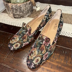 NEW Me Too Gwen Floral Tapestry Slip On Low Heel Loafer Pump Shoe 7.5M Colorful - Picture 1 of 11