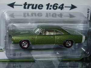 Auto World 1968 68 Dodge Coronet R/T Mopar Muscle Car - Verde medio, sin usar, en paquete - Imagen 1 de 3