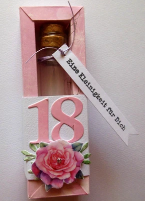 Geldgeschenk Verpackung zum 18. Geburtstag Frau Reagenzröhrchen handgefertigt - Bild 1 von 3