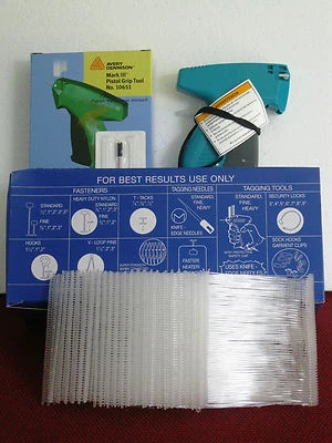 10651 AVERY DENNISON Tagging Gun + 5000  3" Clear Barbs - Image 1 of 3