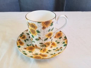 Royal Albert Sunflower Marguerite Bone China Demitasse Cup Small Teacup & Saucer - Picture 1 of 9