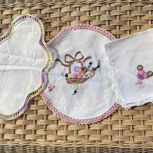3 bufandas de colección bordadas a mano de ganchillo para corredor de mesa ovaladas - Imagen 1 de 11