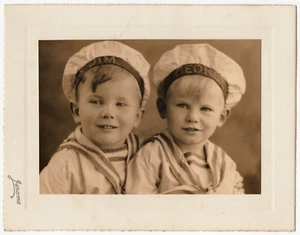 GEORGE & JIMMY IN SAILOR HATS : BY JEROME : 9X7 : VINTAGE STUDIO PORTRAIT 1950 - Picture 1 of 5