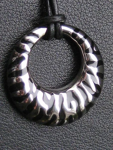 Edelstahl Anhänger + Lederband massiver Zebra Ketten Anhänger Marke!  / ES006 - Imagen 1 de 7