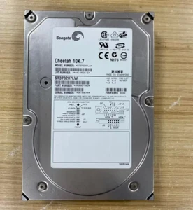 Seagate Cheetah 10k.7 ST373207LW 73 Gb SCSI 3.5 Internal Hard Drive - Picture 1 of 1