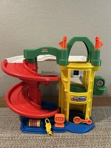 Fisher Price Little People Racin Ramps Car Garage 2007 Playset No Cars - Picture 1 of 9