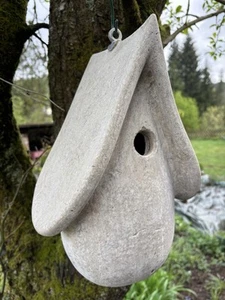 Nistkasten aus Holzbeton - Bild 1 von 5