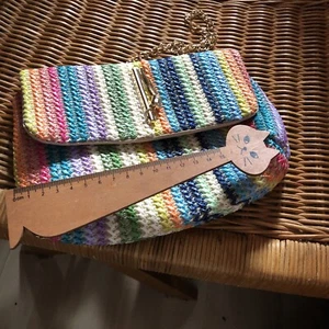 Bunte Damen Umhängetasche Handtasche Regenbogen gestreift Größe M - Bild 1 von 5