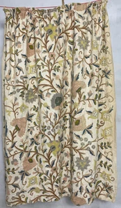 Vintage French Lovely Crewel Floral Embroidered Wall Hanging 6 Curtains - Picture 1 of 24