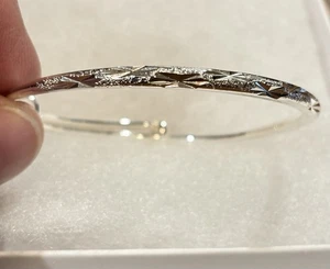 Woman’s Fine 99.99% Silver Diamond Cut Etched Tapered Adjustable Bangle Bracelet - Picture 1 of 7