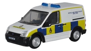 FORD TRANSIT CONNECT VAN - ROYAL AIR FORCE POLICE DOG UNIT - 1:76 - OXFORD - Picture 1 of 1