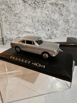 1/43 Peugeot 404 coupé Norev - Photo 1/4