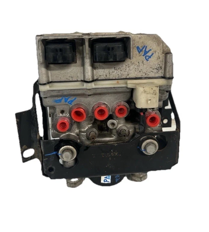 S10 Sonoma Blazer Jimmy 1994-1995 bomba de freno ABS de 4 ruedas enchufe blanco de 2 clavijas OEM Foto 1 de 4