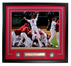 Shane Victorino Signed/Autographed 16x20 Photo Phillies Framed JSA 197397 - Picture 1 of 4