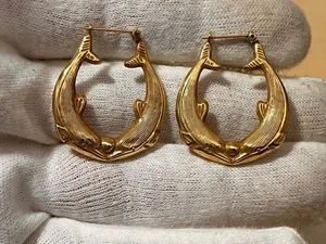 14k Yellow Gold Two Whale Kissing Sea Life Nautical Hoops/Hoop Earrings 3.28g - Picture 1 of 13