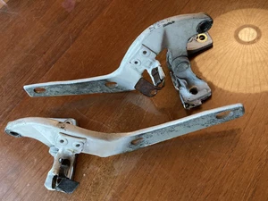 Mercedes W123 S123 Lift Gate Hatch Hinge SET Right/Left Wagon 300TD 280TE 230T - Bild 1 von 2