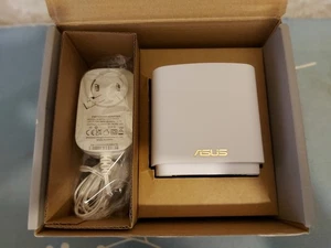 ASUS ZenWiFi AX 1800 Dualband Mini (XD4 Plus) WiFi 6 WLAN Router - Weiß - Bild 1 von 10
