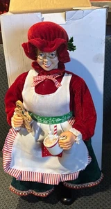 Windy Hill Christmas Mrs. Clause "Gringerbread & Hot Cocoa" 17" w Box 167180 - Picture 1 of 4