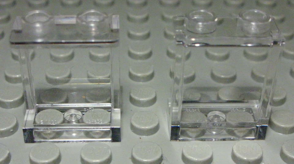 Lego Fenster Scheibe 1x2x2 Transparent 2 Stück - Bild 1 von 1