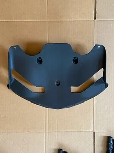 PANEL DE FAROS RELLENO SUPERIOR DE CARENADO INFERIOR KAWASAKI ZX6R 2007 55028-0132 - Imagen 1 de 9