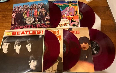Лот 5 BEATLES Японии красный виниловые пластинки BEATLES для продажи сержант. Pepper HARD DAY'S NIGHT - Изображение 1 из 4