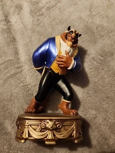 Statua Disney La Bella e la Bestia, Bestia - Foto 1 di 5