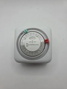 Intermatic Küchentimer 15 Amp 24 Stunden Innen Steckzeitschaltuhr in Weiß (TN111K) - Bild 1 von 4