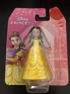 Personaggio Disney Princess Belle 2,5" Mattel da collezione NUOVO - Foto 1 di 6