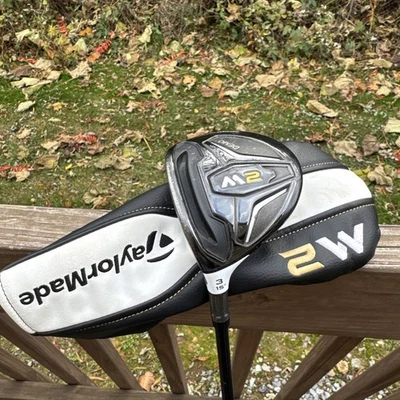 Madera LH Taylormade M2 15* Grado 3 - Taylormade M2 REAX 65 Regular con Cubierta Foto 1 de 4