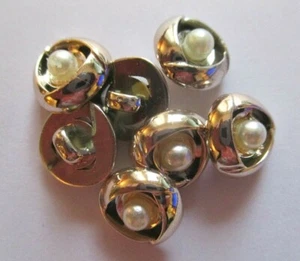 5 X 11.5MM WHITE PEARL GOLD EDGE PETAL SEW ON SHANK BUTTONS - Picture 1 of 3